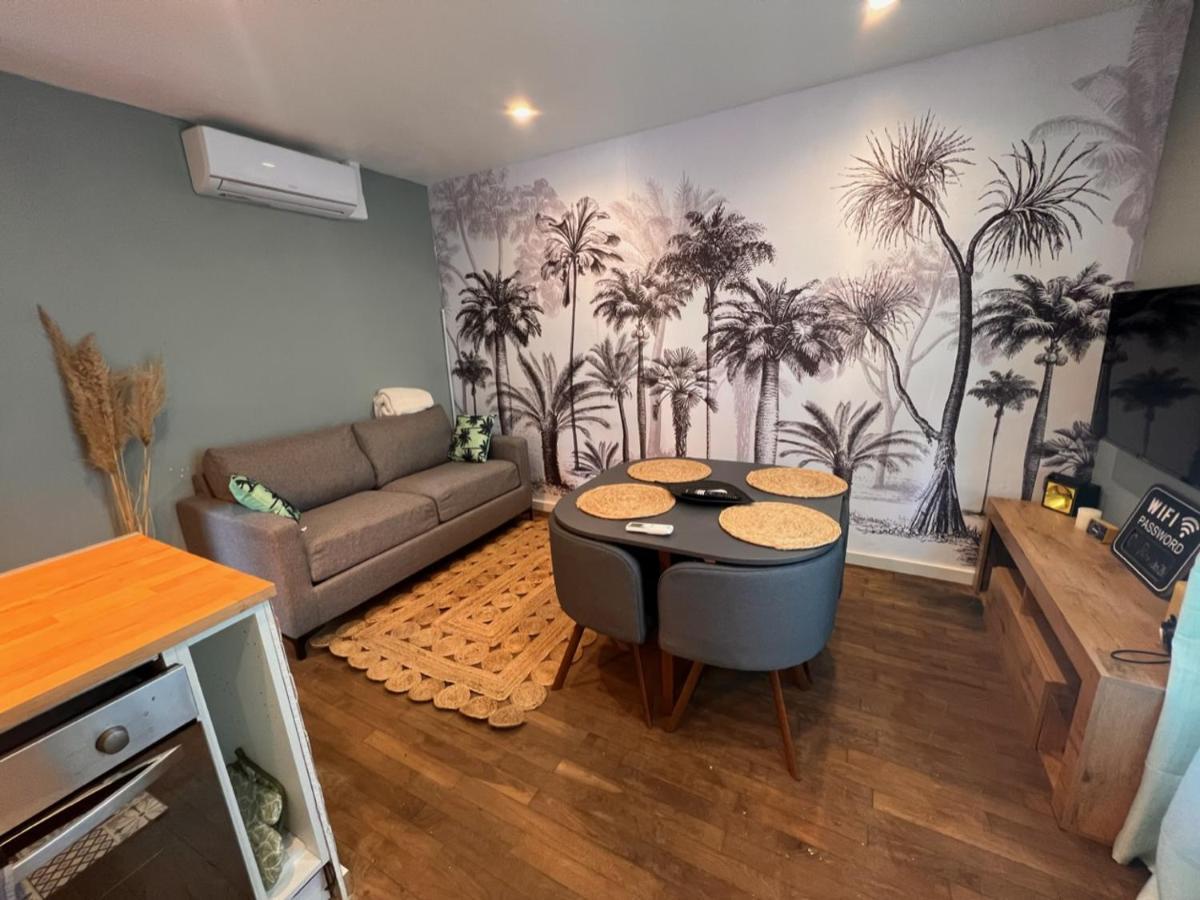 شقة T2 Cosy / Quartier Calme / Magasins D'Usine A Proximite Saint-Julien-les-Villas المظهر الخارجي الصورة